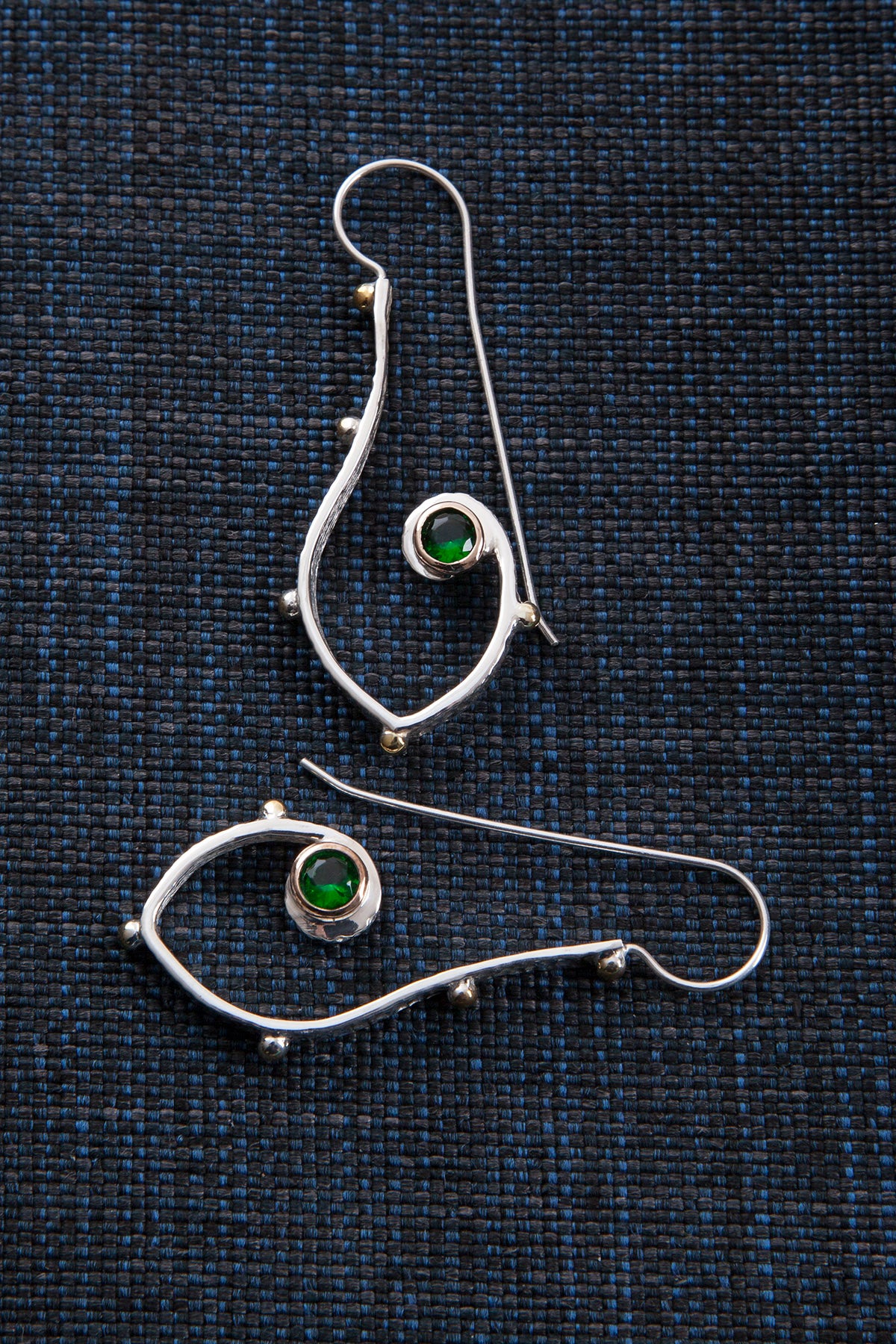 Silber Ohrringe 'Schnecken-Design' mit verschiedenen Edelsteinen
