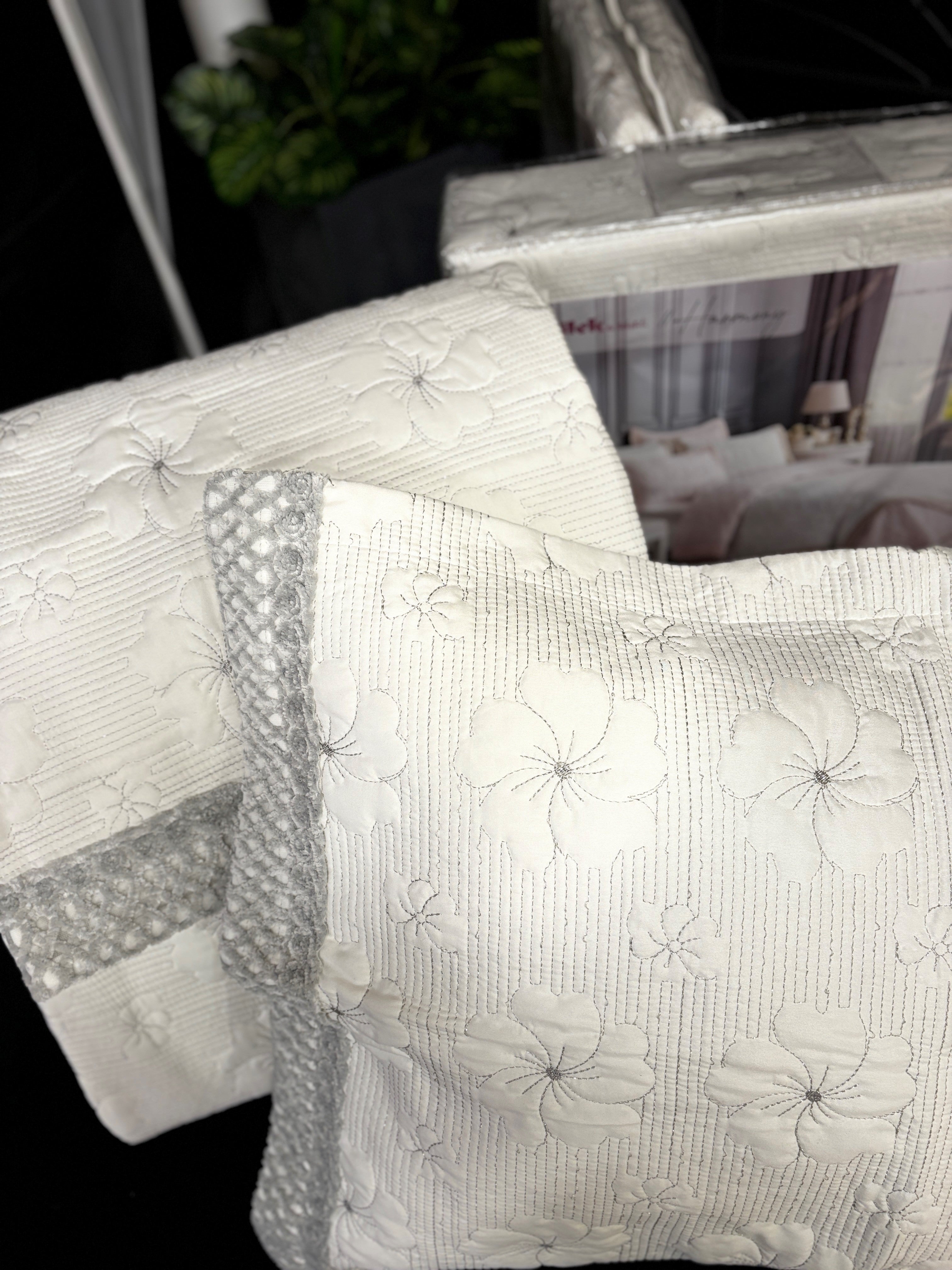 Özdilek bedspread set 'Harmony' in various colours 100% cotton