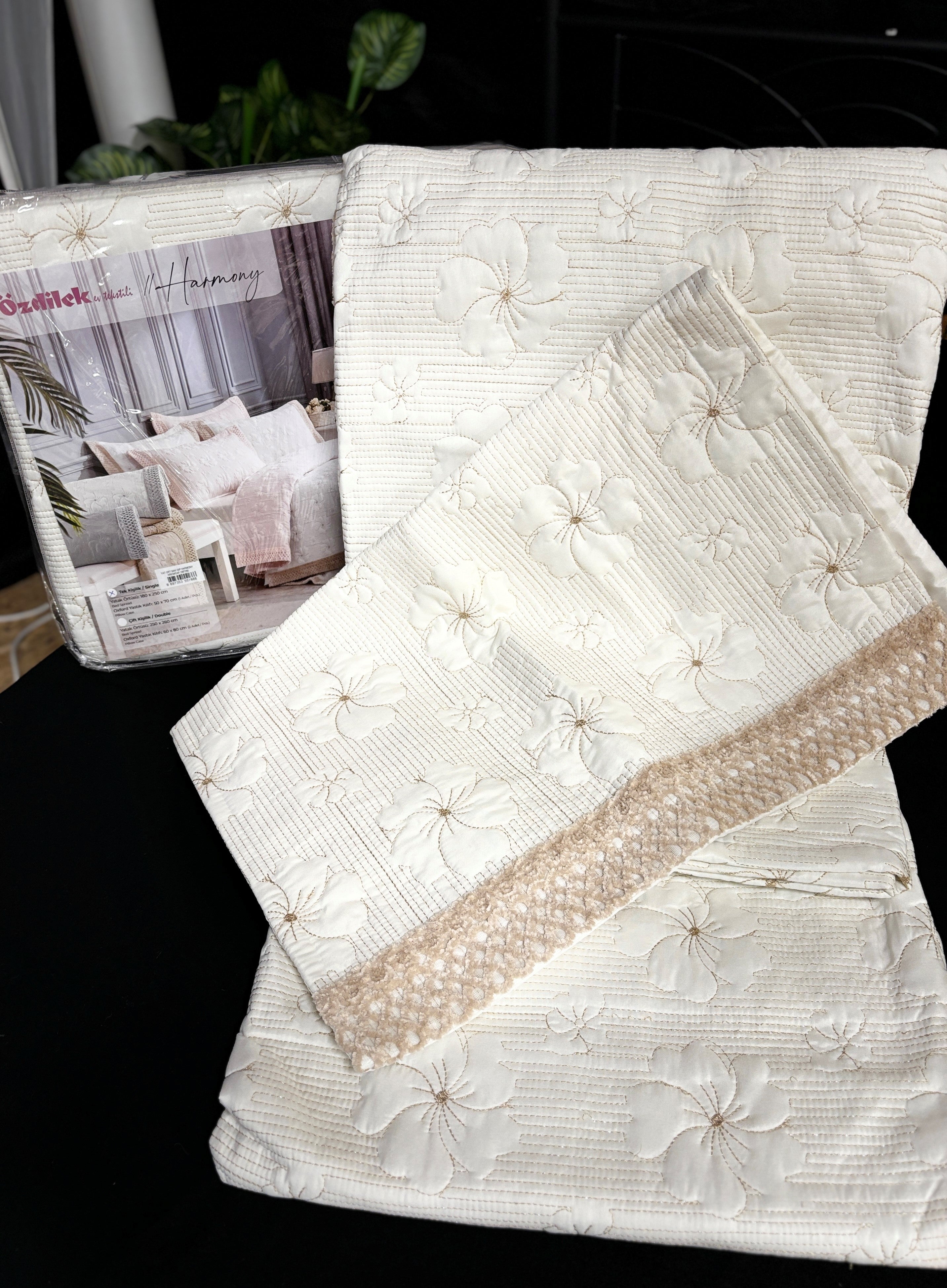 Özdilek bedspread set 'Harmony' in various colours 100% cotton